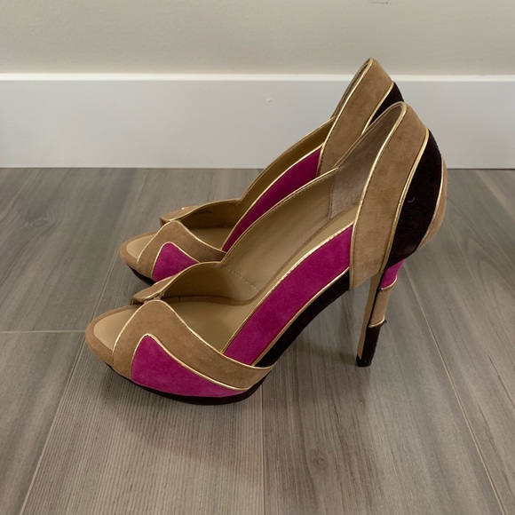 New BCBG Linden Colour Block Heels, Size 7.5 - Picture 3 of 9